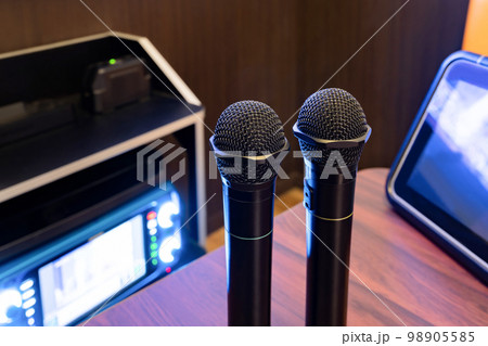 カラオケイメージ カラオケイメージ 98905585