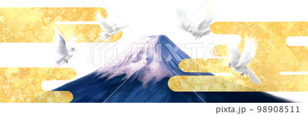 お正月の美しい日本の富士山と日本画風金箔雲と白い鳩が舞う背景風景画ワイドサイズ透過背景 98908511