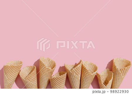 Ice cream cone on color background Ice cream cone on color background 98922930