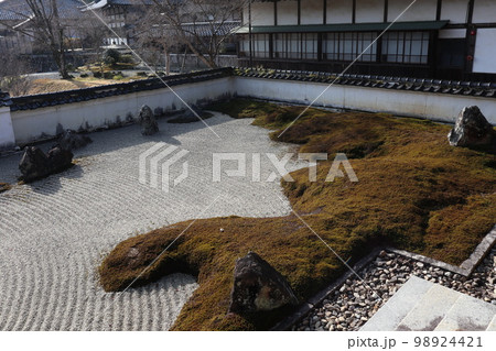 山口常栄寺雪舟庭の新春の風景 山口常栄寺雪舟庭の新春の風景 98924421