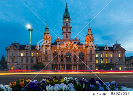 City Hall of Gyor in night lights City Hall of Gyor in night lights 98925057