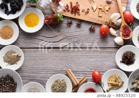 スパイス 集合写真 スパイス 集合写真 98925520