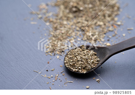 タラゴン スパイス 粉 粒 タラゴン スパイス 粉 粒 98925805