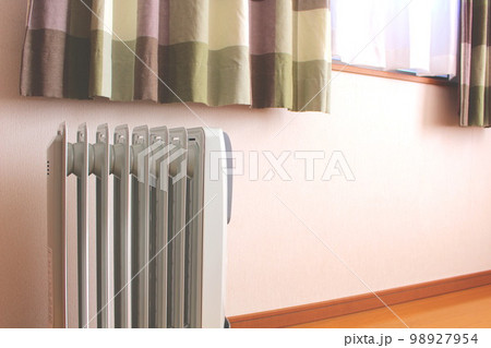 オイルヒーターのある部屋 98927954