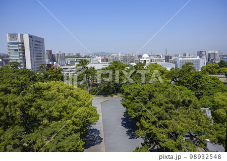 小倉城から撮影した街の景色。 小倉城から撮影した街の景色。 98932548