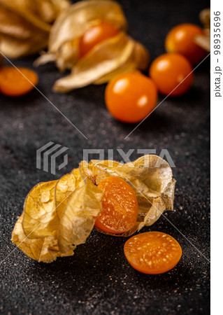 Healthy fresh cape gooseberry 98935696