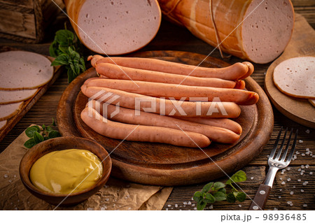 Raw frankfurter sausages Raw frankfurter sausages 98936485