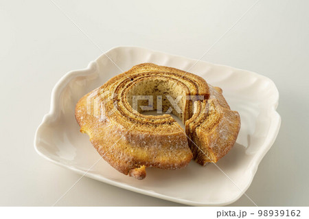 美味しいバームクーヘン 98939162