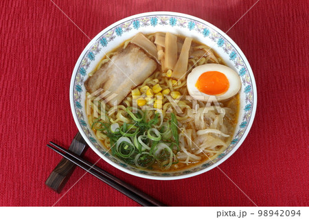 味噌ラーメン 98942094