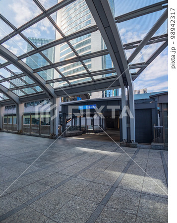 ゆりかもめ 汐留駅 ゆりかもめ 汐留駅 98942317