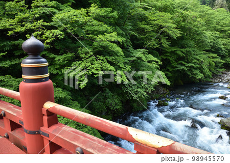 神橋、日光の名所 98945570