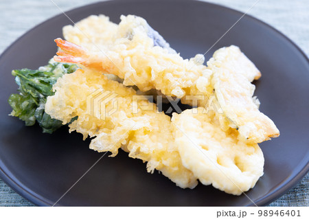 おいしい天ぷら盛り合わせ おいしい天ぷら盛り合わせ 98946401