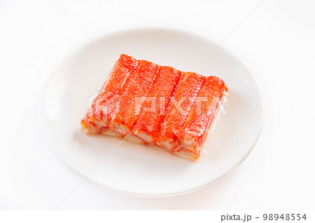 ビニール付きのかに風味かまぼこ 98948554