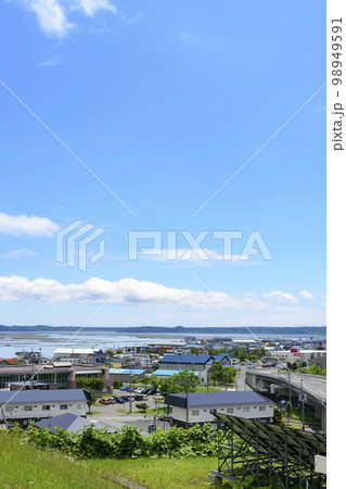 北海道　東部　初夏の厚岸町 98949591