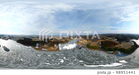凍る平筒沼　空撮 98951441