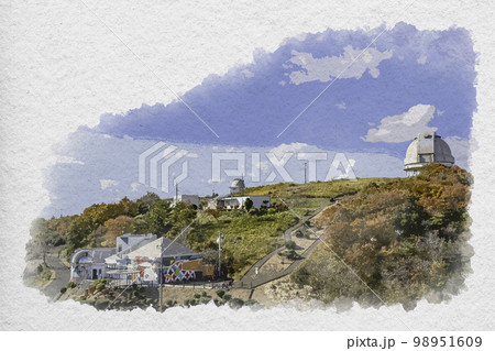 水彩画風　国立天文台　全景　岡山県浅口市 98951609