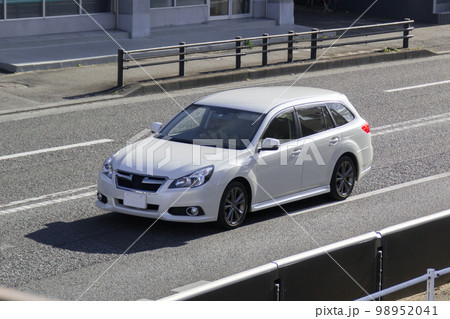 コンパクトカー 道路走行 コンパクトカー 道路走行 98952041