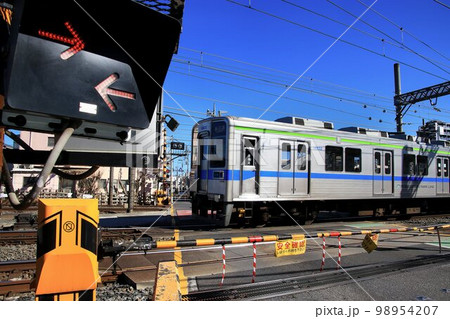 有名?悪名?…高架化工事決まり将来的には無くなる開かずの踏切~東武スカイツリーライン・春日部大踏切 有名?悪名?…高架化工事決まり将来的には無くなる開かずの踏切~東武スカイツリーライン・春日部大踏切 98954207