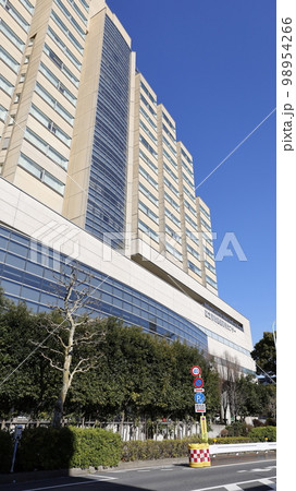 日本でのエイズ治療の最先端を担い、特定感染症指定医療機関でもある国立国際医療研究センター 日本でのエイズ治療の最先端を担い、特定感染症指定医療機関でもある国立国際医療研究センター 98954266