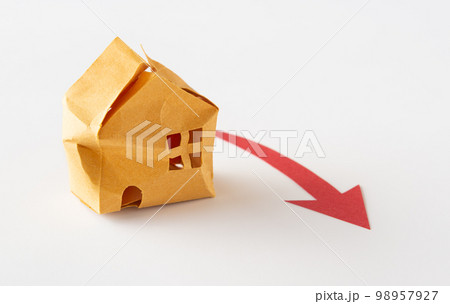 欠陥住宅と矢印 査定 不動産 資産価値 修繕 欠陥住宅と矢印 査定 不動産 資産価値 修繕 98957927