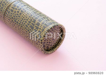 【卒業イメージ】卒業証書筒・賞状筒【物素材】 【卒業イメージ】卒業証書筒・賞状筒【物素材】 98960820