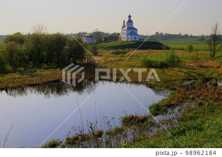 Suzdal village in Golden Ring of Russia, idyllic landscape Suzdal village in Golden Ring of Russia, idyllic landscape 98962184