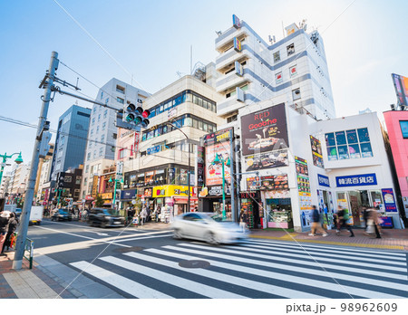東京コリアンタウン　新大久保　※一部ソフトフォーカス 98962609