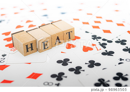 トランプと木のブロック HEAT トランプと木のブロック HEAT 98963503