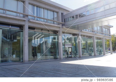 広島国際会議場の建物の景色 98969586