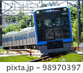 四角い顔の都営三田線新型車両 98970397