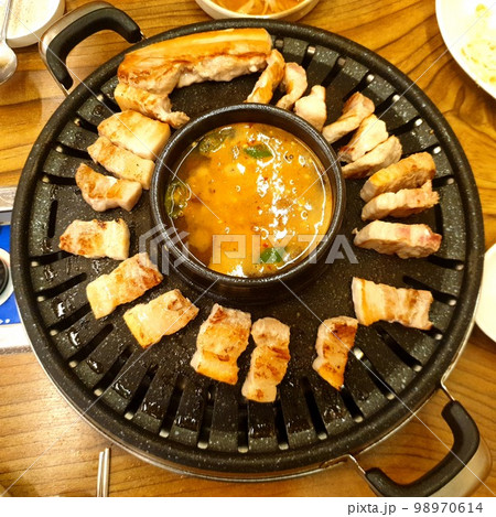 味噌チゲ 三枚肉 豚肉 98970614