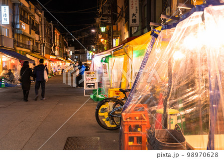 《東京都》浅草飲み屋街・ホッピー通り 《東京都》浅草飲み屋街・ホッピー通り 98970628
