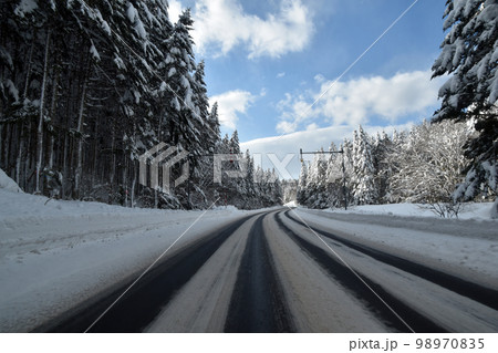 冬の道路 冬の道路 98970835