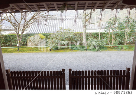 客殿からの風景_大原三千院 客殿からの風景_大原三千院 98971862