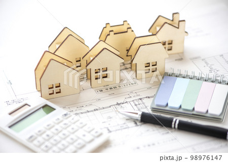 家売買・不動産取引イメージ 98976147