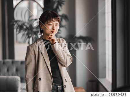 Image photo Image photo 98979483