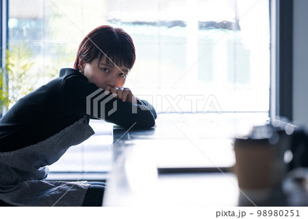 Image photo 98980251