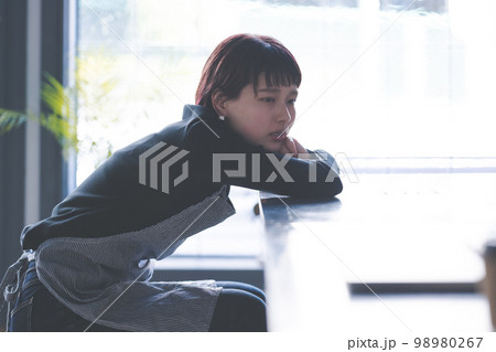 Image photo 98980267