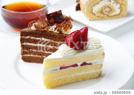ケーキ　ショートケーキ 98980609