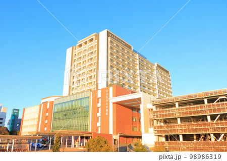 長久手市、愛知医科大学病院の風景 98986319