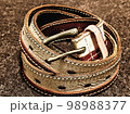 レトロ調ベルト 98988377