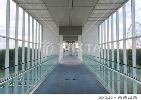 東京都江戸川区 葛西臨海公園 クリスタルビュー 98992289