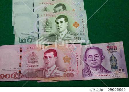 タイの紙幣（旧札と新札）バーツの写真素材 [99006062] - PIXTA