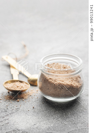 Hickory smoked  sea salt. 99013241