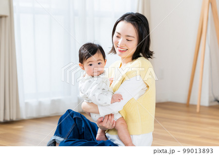 赤ちゃんと若いママ 赤ちゃんと若いママ 99013893