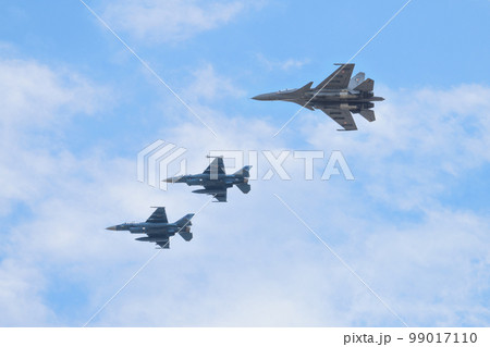 航空自衛隊F-2&インド空軍スホーイSu-30MKI編隊 99017110