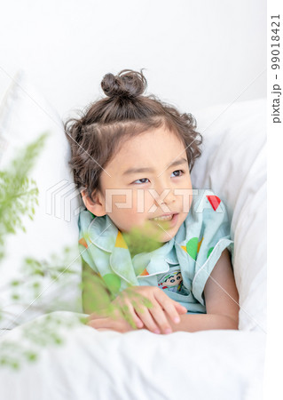 ベッド 寝台 睡眠 99018421