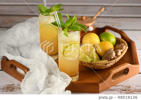 Honey ginger lemonade Honey ginger lemonade 99019136