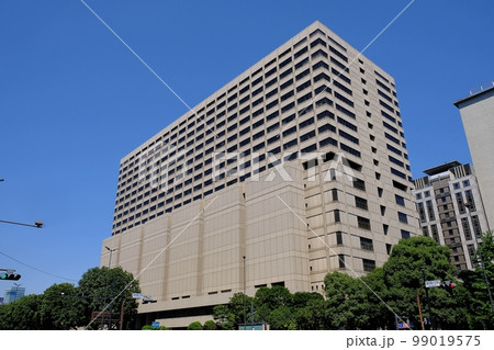東京高裁・東京地裁合同庁舎 99019575