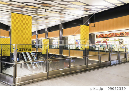 羽田エアポートガーデン 2Fコリドー(渡り廊下)と羽田参道 羽田エアポートガーデン 2Fコリドー(渡り廊下)と羽田参道 99022359